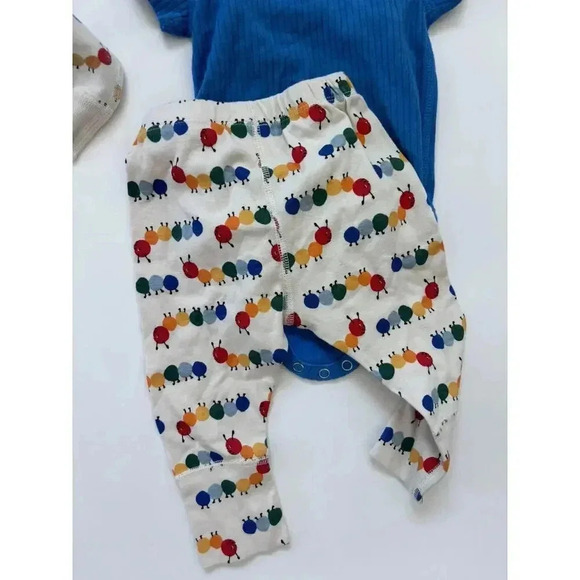 Hanna Andersson Organic Colorful Caterpillar Sleeper & Outfit Bundle - Picture 10 of 11